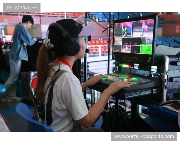 青少年足球赛事直播创新，多机位制作提升观赛体验